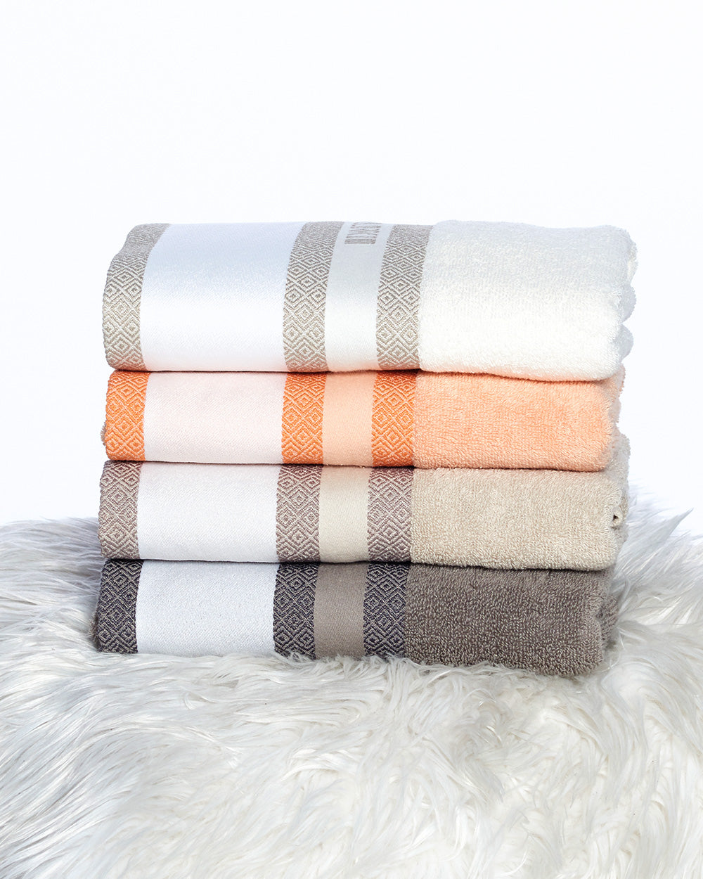Ivory Mini Bath Towel (SIZE 20"X 40")