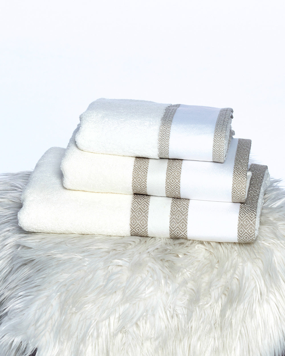 Custom Design Ivory Mini Bath Towel (SIZE 20"X 40")